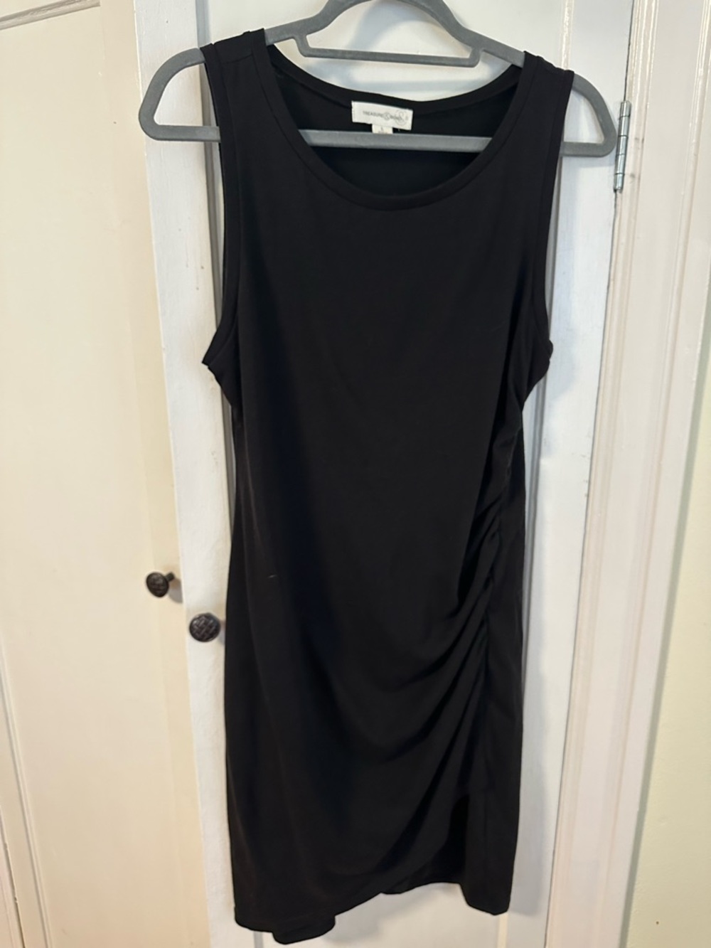 Treasure & Bond Black Sleeveless Midi Dress with Side Ruching